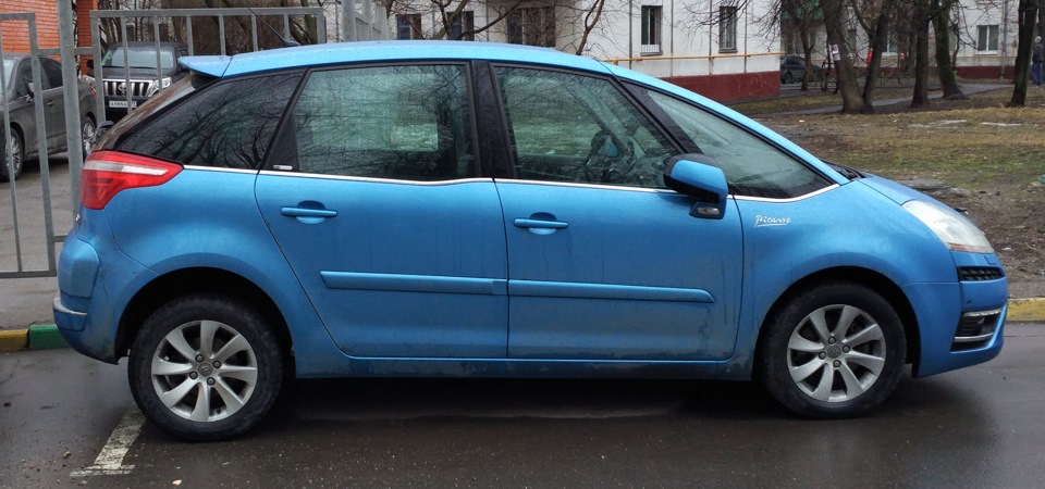 Фото в бортжурнале Citroen C4 Picasso (1G)
