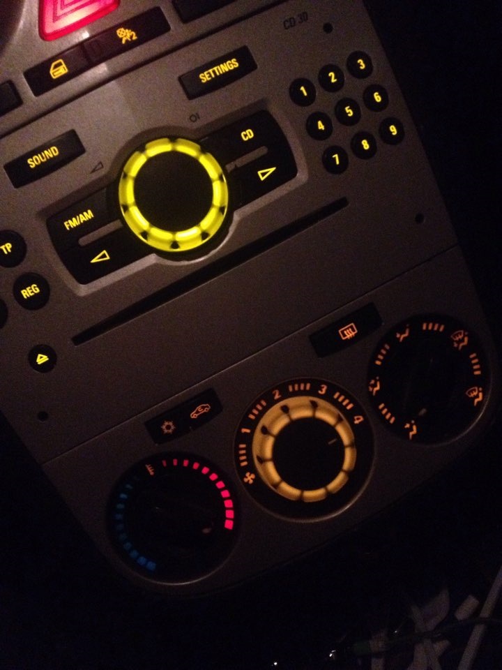 Замена лампочек в регуляторах печки. — Opel Corsa D, 1,2 л., 2008 года ...