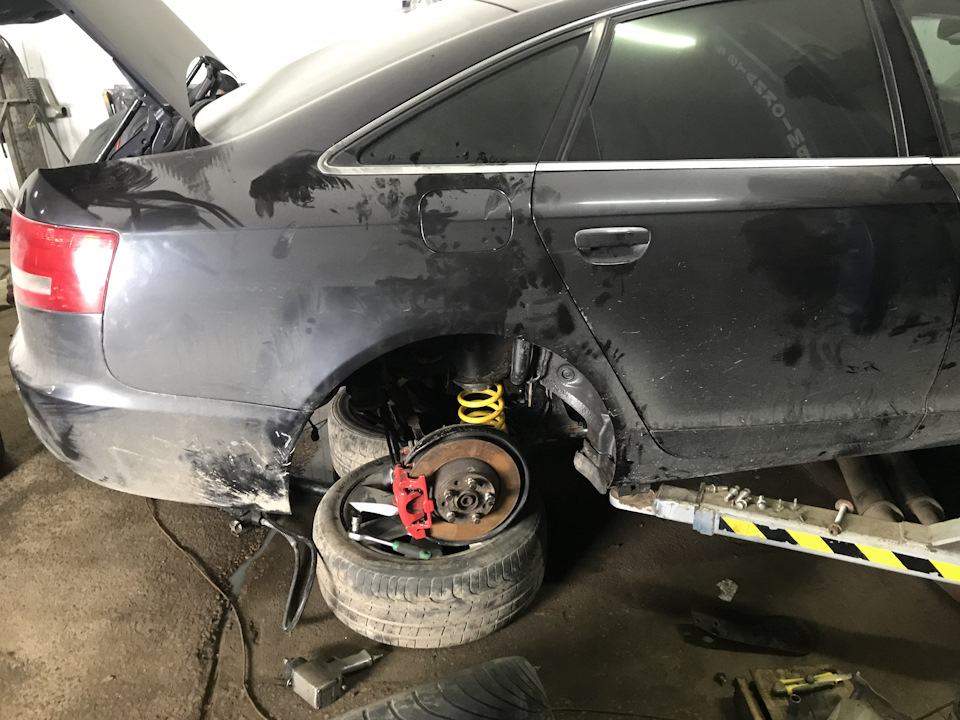 … — Audi A6 (C6)