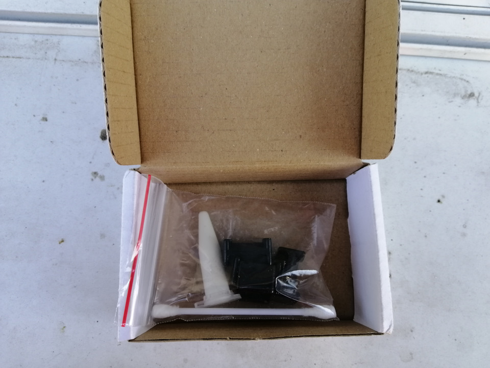 Замена ограничителей дверей — Suzuki Grand Vitara (2G), 2,4 л, 2008 ...