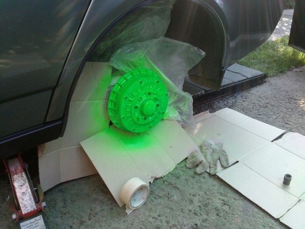 Тонировка лба и покрас суппортов :) — Lada Приора седан, 1,8 л, 2012 ...