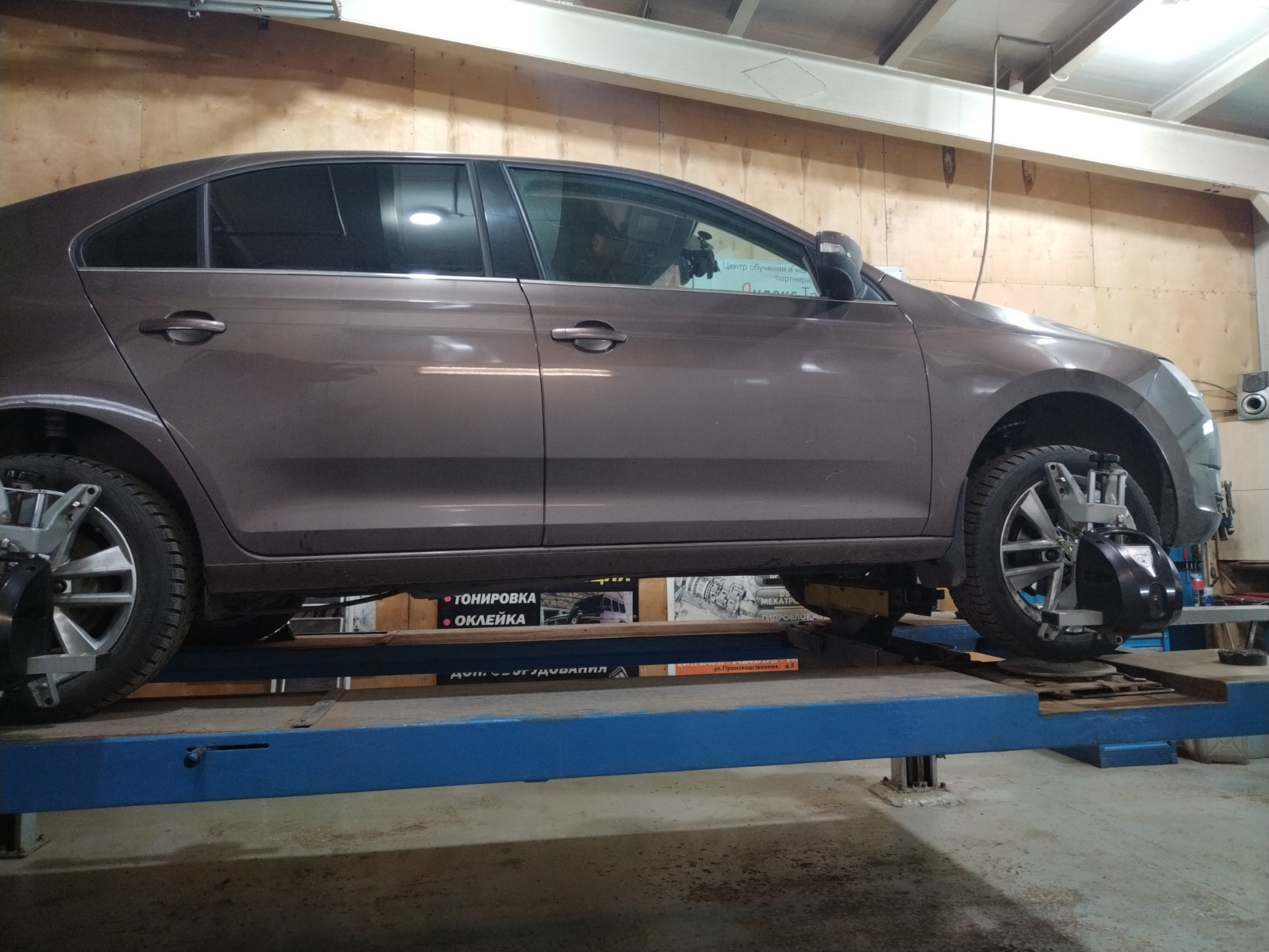Большое ТО Шкоды Рапид — амортизаторы, тормаза — Skoda Rapid (1G), 1,6 ...