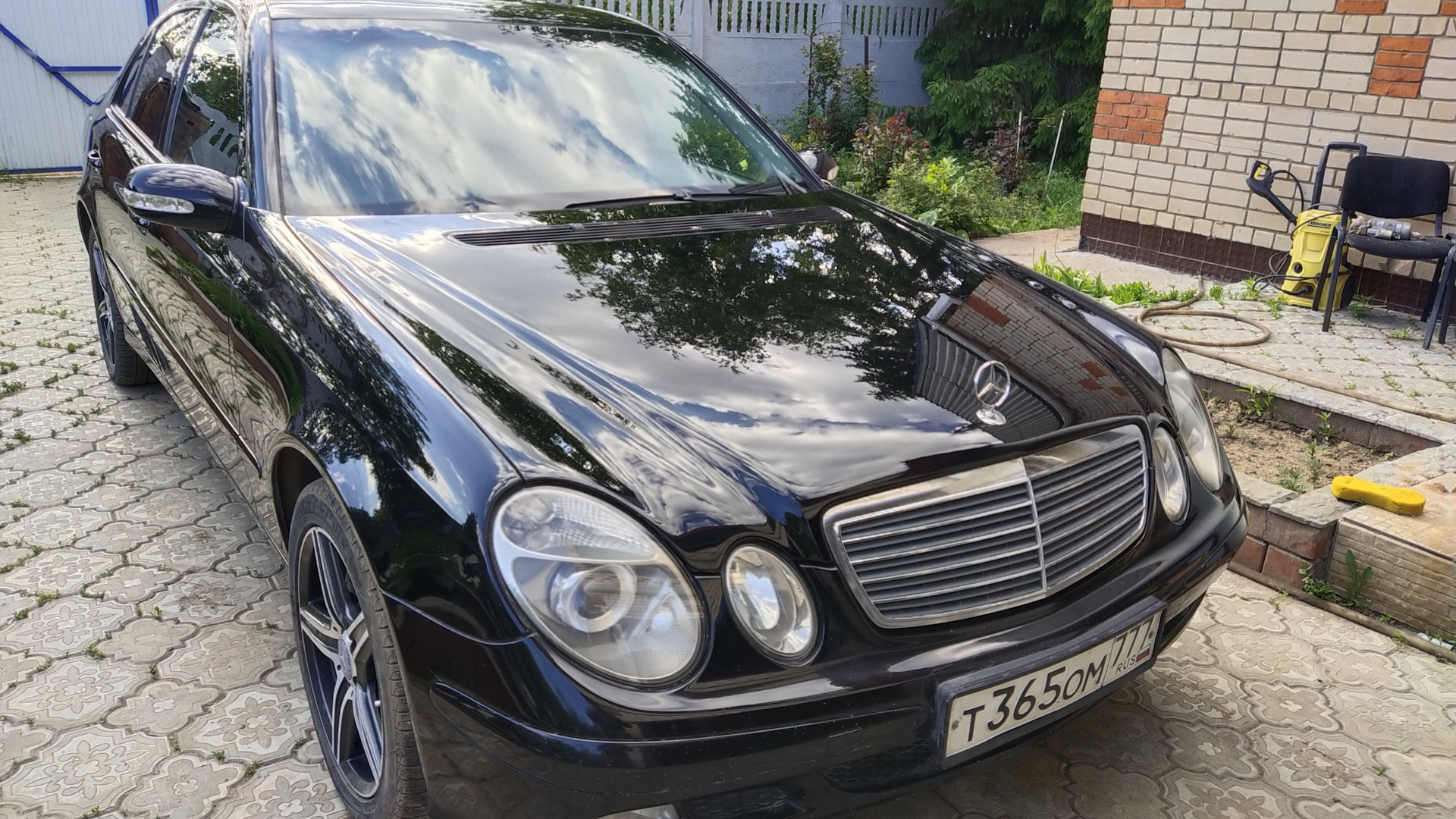 Mercedes-Benz E-class (W211) 1.8 бензиновый 2006 | Мерин на DRIVE2