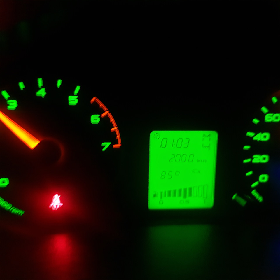 Первые 2000км — Lada Гранта лифтбек, 1,6 л, 2017 года | наблюдение | DRIVE2