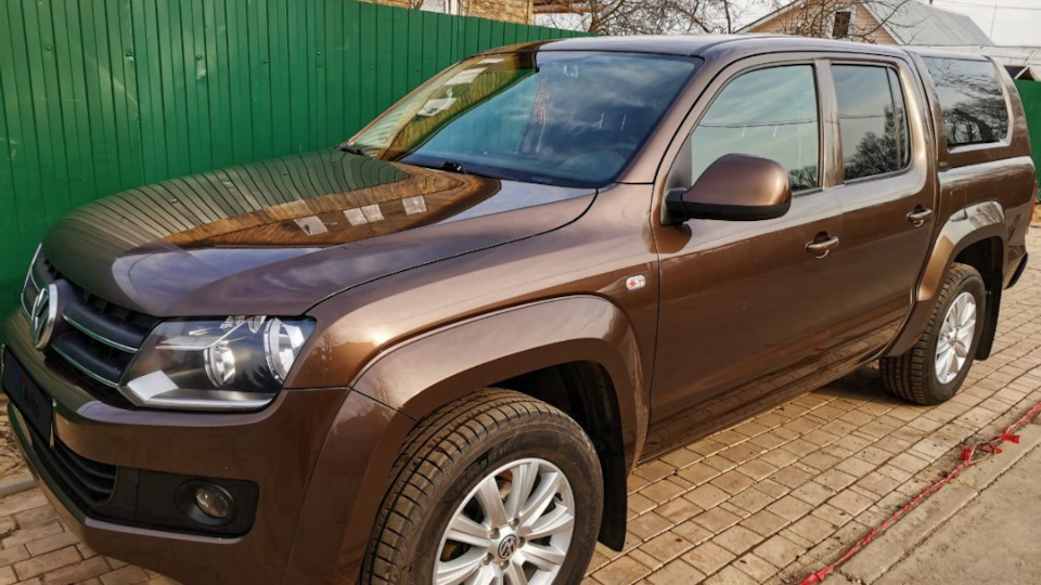 Volkswagen Amarok Коричневый силач