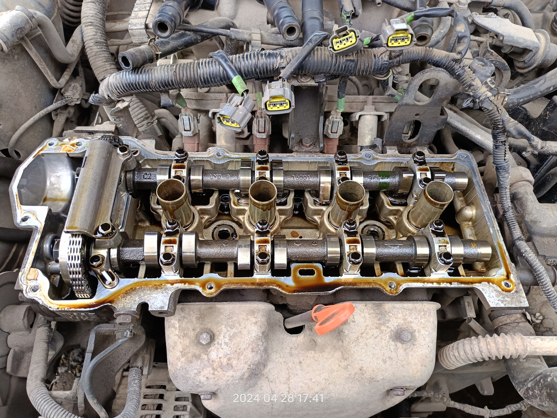 Клапан PCV, прокладка клапана — Nissan Almera II (N16), 1,5 л, 2000 ...