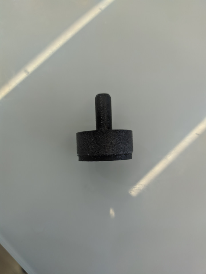 Упор педали сцепления на Volkswagen Golf Mk7, Skoda Octavia A7 Mk3 ...