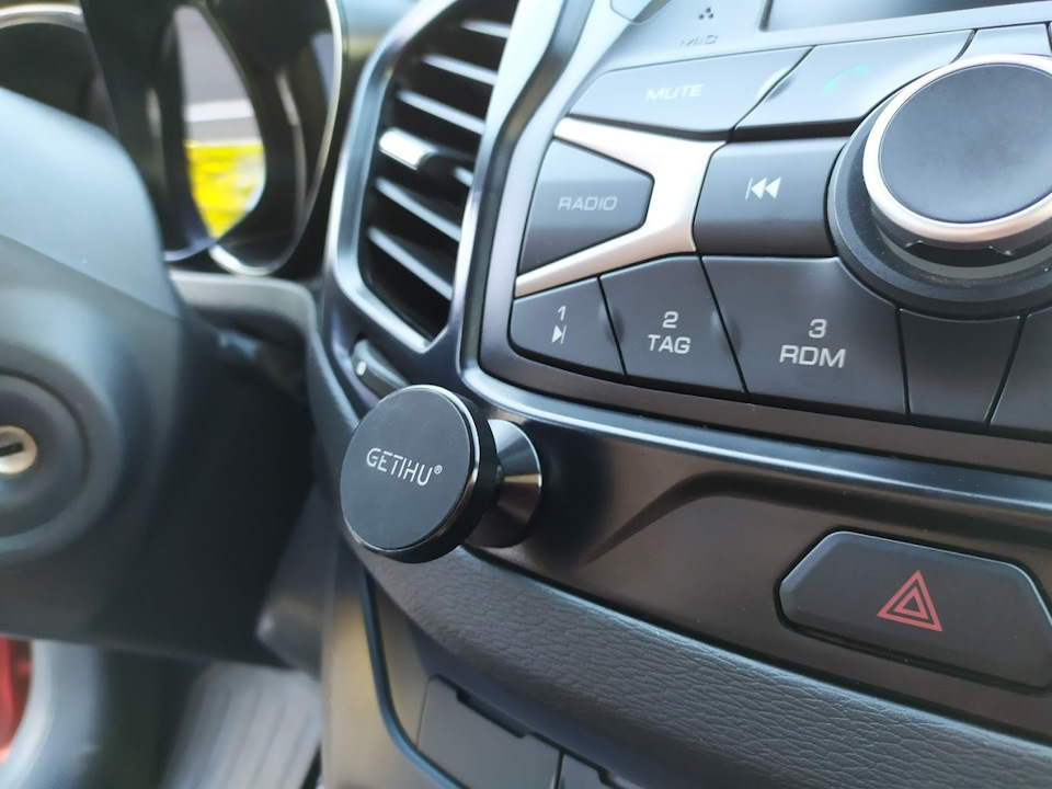 6kAAAgAxduA 960 держатель телефона в весту фото