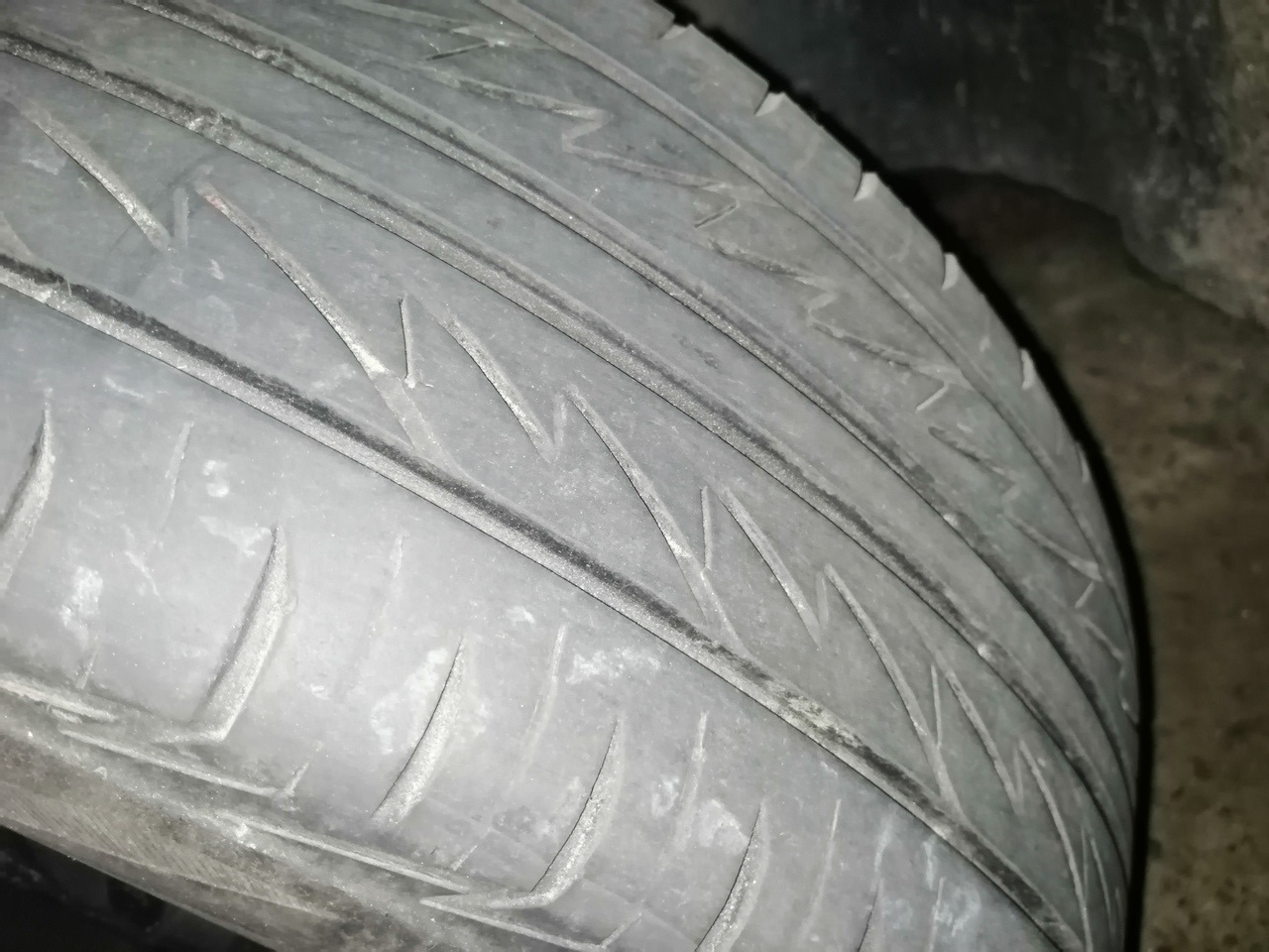 60 r14. Bridgestone my02 r14. Bridgestone my-02 sporty Style 185/60 r14 82h. Бриджстоун my 02 r14. Bridgestone sporty Style my-02 185/60.