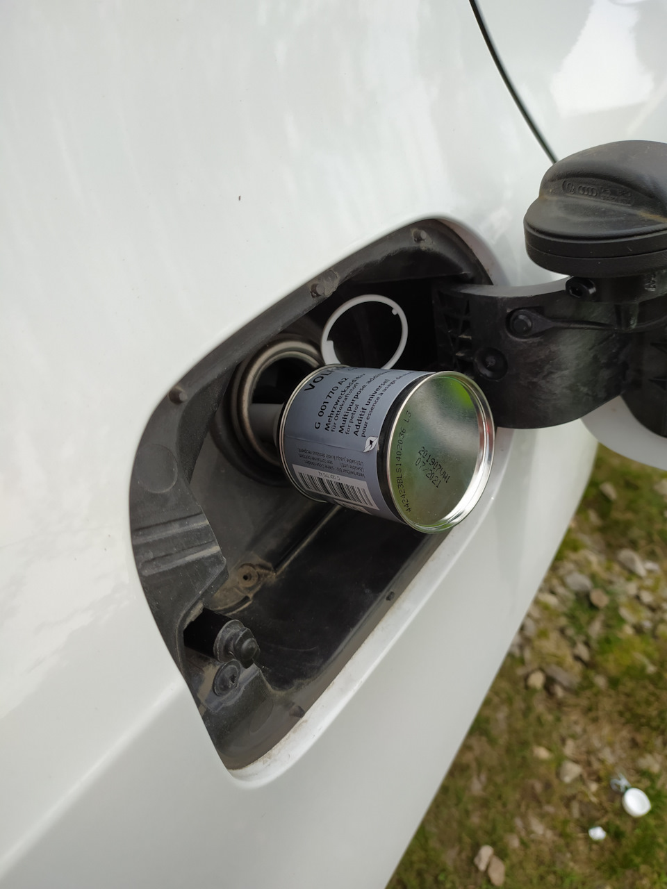 Залил ракетное топливо для очистки топливной системы! — Skoda Octavia A7 Mk3