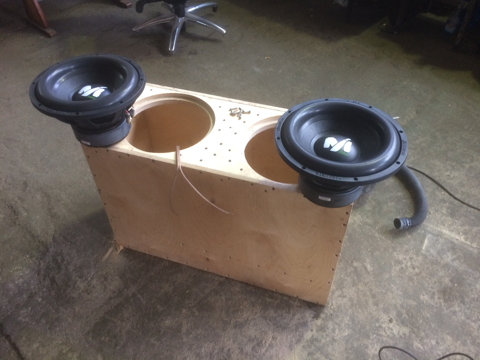 Мачете спорт. Двойной мачете спорт. Короб на трубе под 15 мачете спорт в калину хэтчбек. Мачете спорт 1.5500 отзывы владельцев недостатки и достоинства.