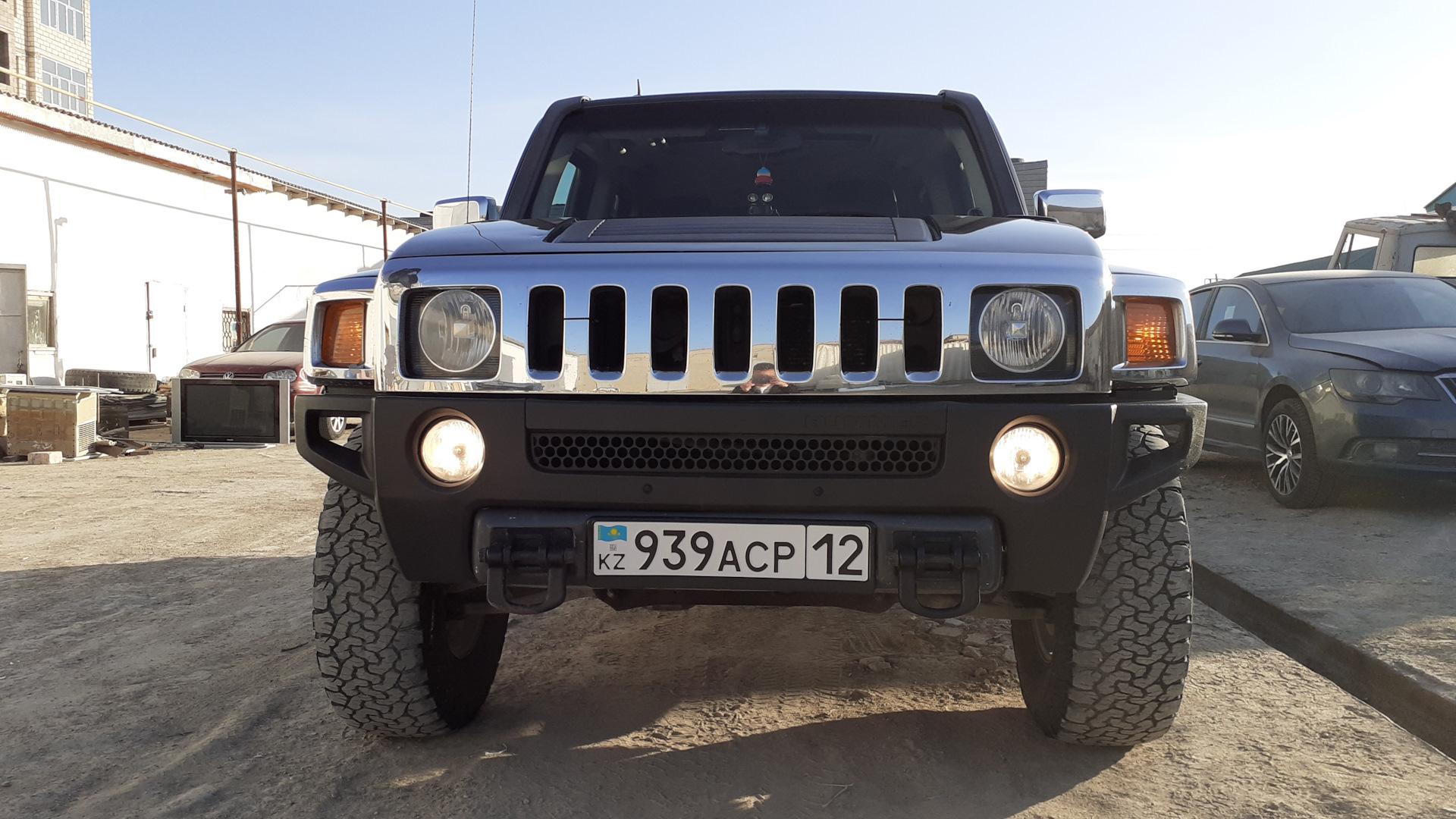 Hummer H3 3.5 бензиновый 2006 | Черныш на DRIVE2