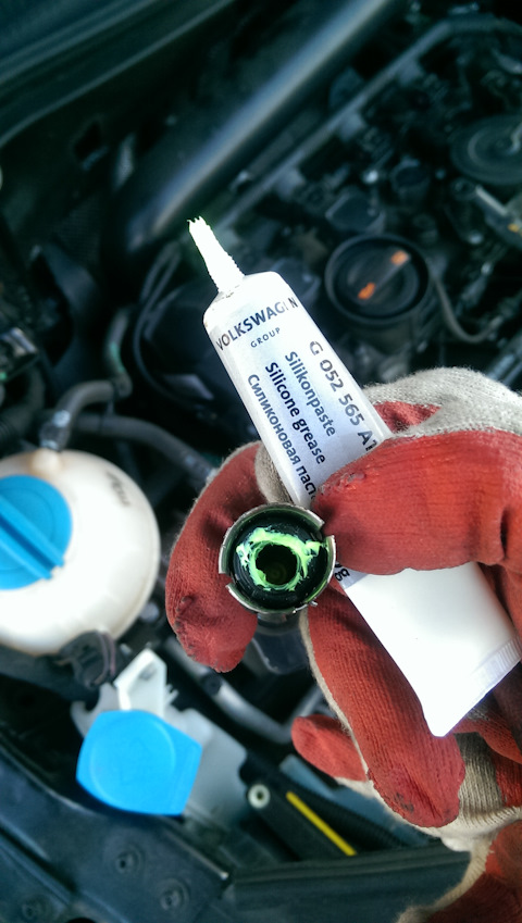 G052565A1 Силиконовая паста VAG | Запчасти на DRIVE2