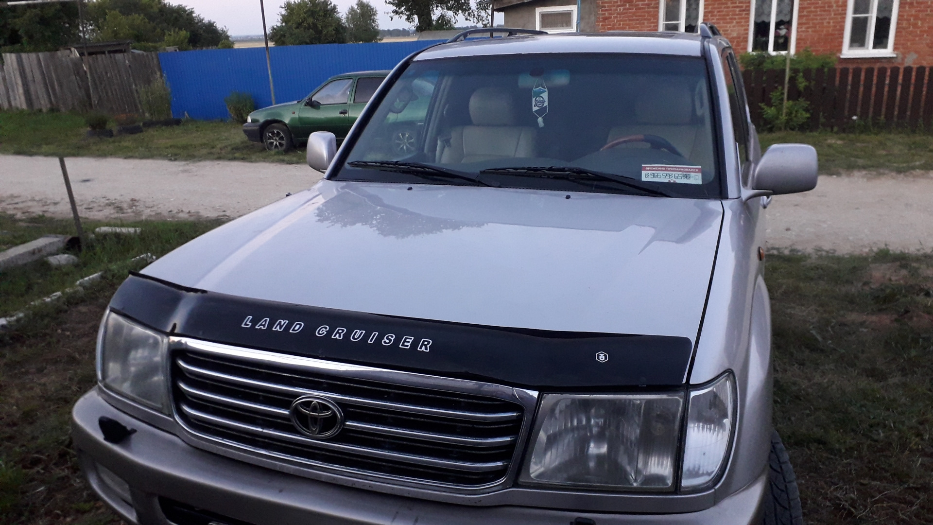 Мухобойка — Toyota Land Cruiser 100, 4,7 л, 2001 года | фотография | DRIVE2