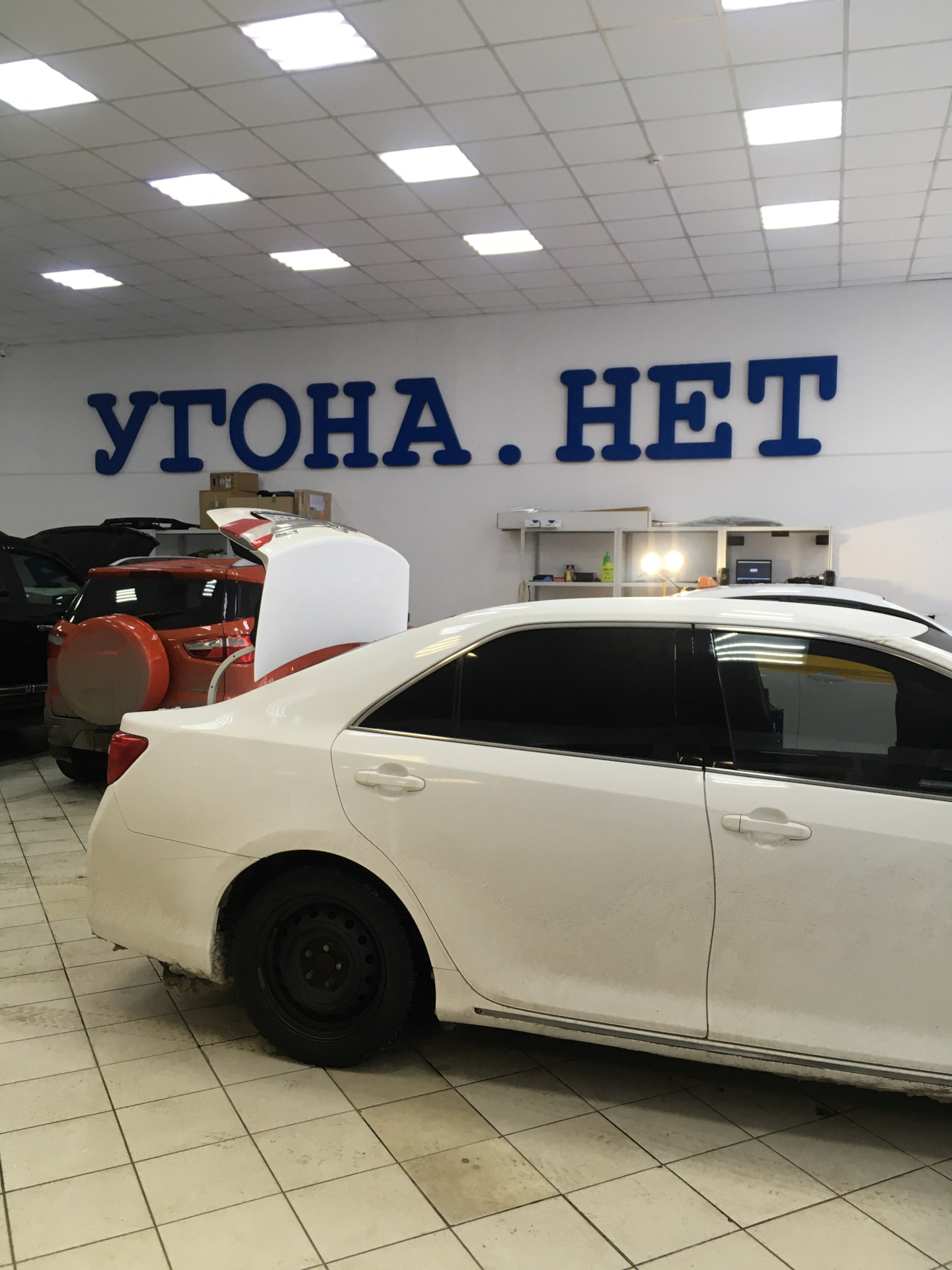 УГОНА.НЕТ — Toyota Camry (XV50), 2,5 л, 2013 года | тюнинг | DRIVE2