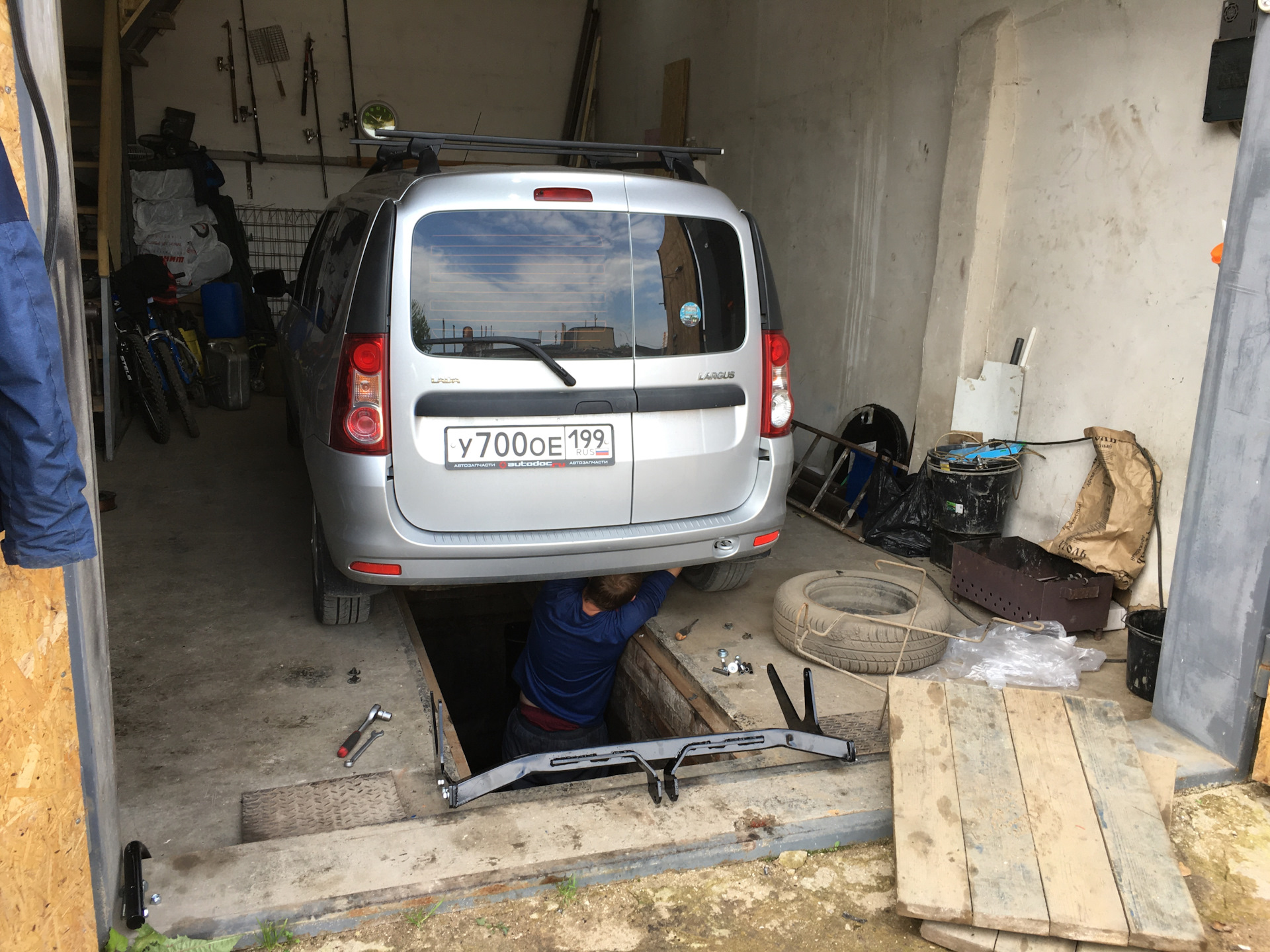 Фаркоп — Lada Ларгус, 1,6 л, 2013 года | аксессуары | DRIVE2