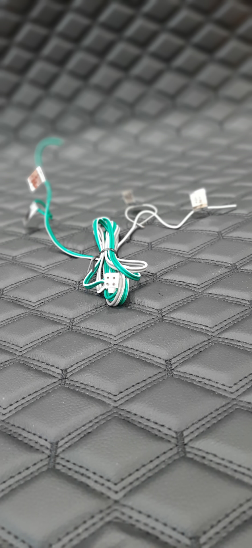 Активный сабвуфер PIRANHA 12А DL Audio настройка и подключение — Toyota ...