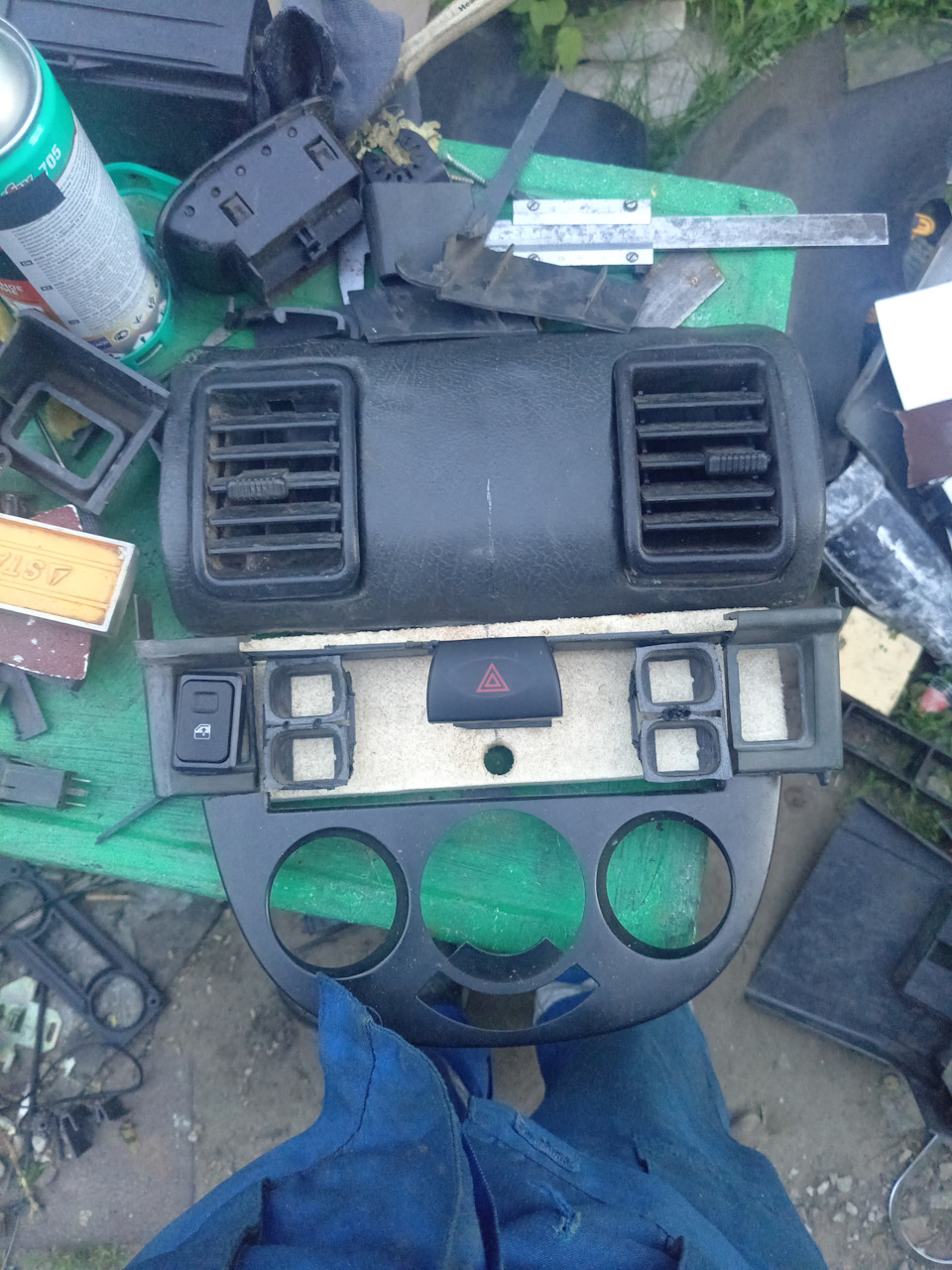 Прикидываю вариант будущей панели — Lada 2120 Надежда