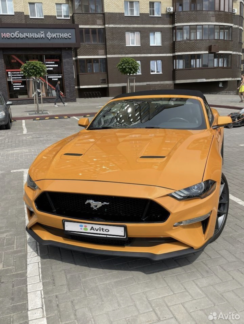 Orange Fury cabrio. Покупка через госуслуги в Воронеже. — Ford Mustang  (6G), 2,3 л, 2018 года | покупка машины | DRIVE2