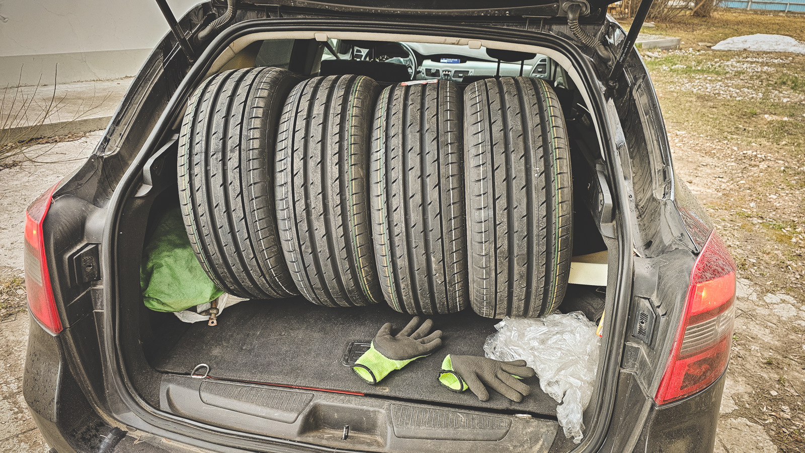 Летняя резина Mileking, т/о. — Renault Laguna III, 1,5 л, 2008 года ...