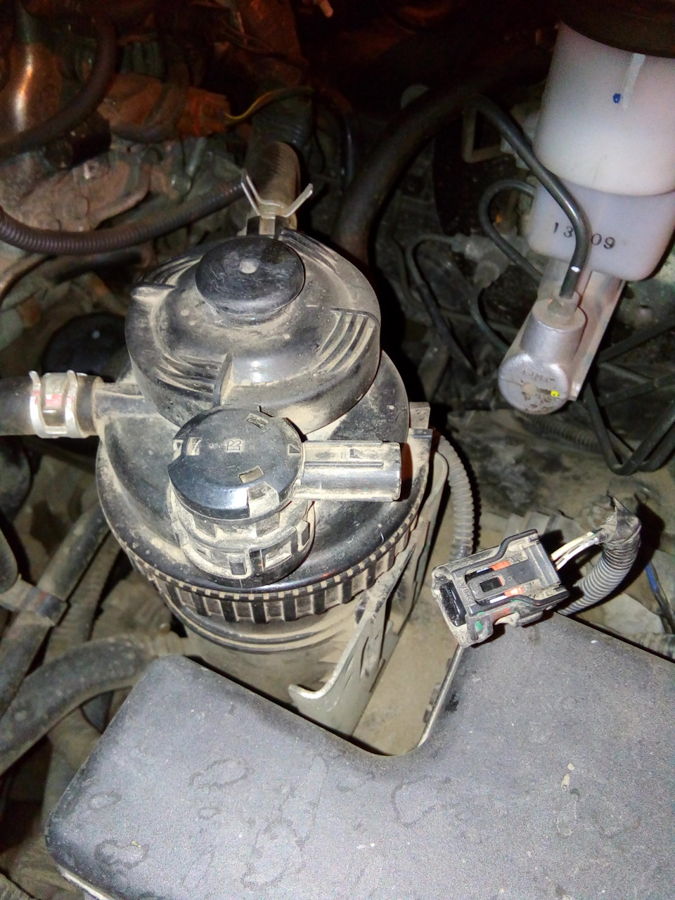 Сброс сигнализации датчика воды — Toyota Fortuner (1G), 3 л, 2013 года ...