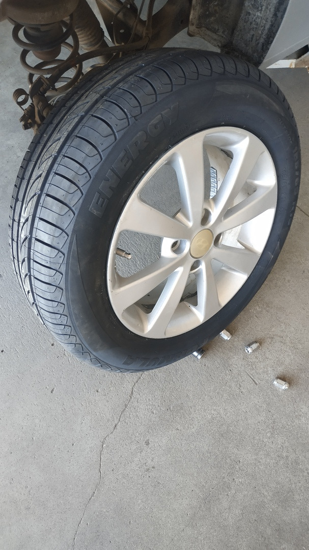 Обновил шины. С нокиан на пирелли — Hyundai Solaris, 1,6 л, 2013 года ...