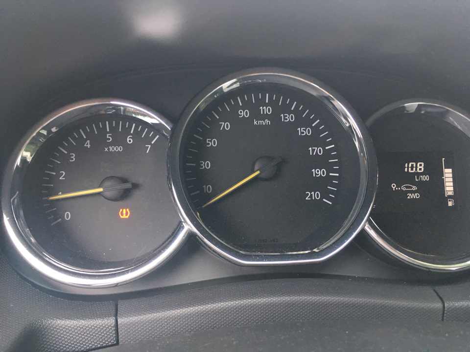 2 прокола и датчик давления которого нет) — Renault Duster (1G), 1,6 л ...