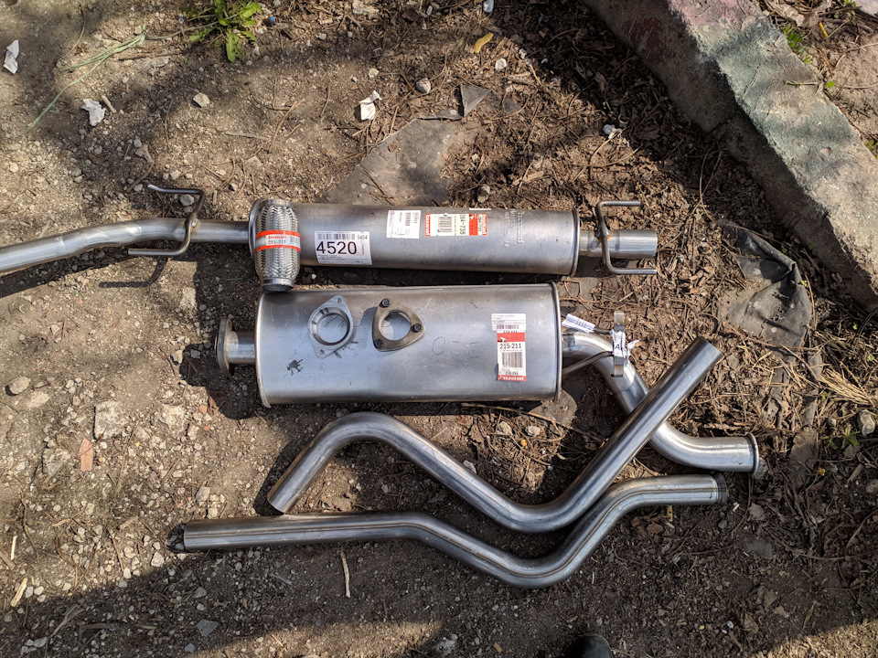 Замена звенящей железяки или Паук 4-2-1 — Lada Приора седан, 1,6 л ...