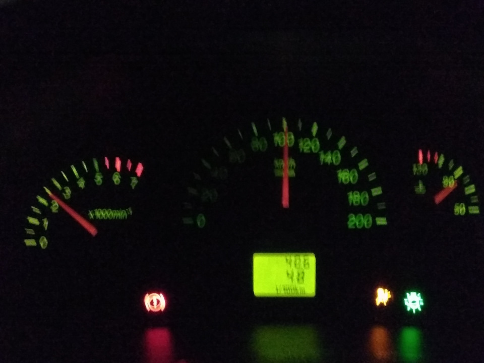 Мгновенный расход. — Lada Приора хэтчбек, 1,6 л, 2010 года | тюнинг ...