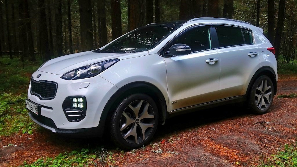 Kia Sportage 4