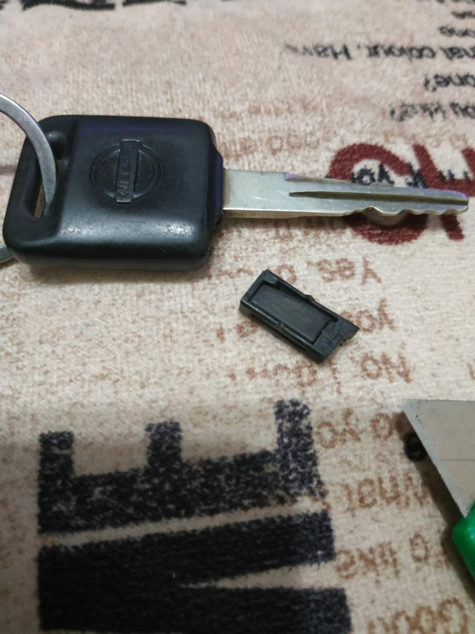 Чип ключ для Nissan Teana j31. Ключ зажигания Nissan Teana 2007. Выкидной ключ Теана j31. Nissan Teana j31 ключ зажигания.