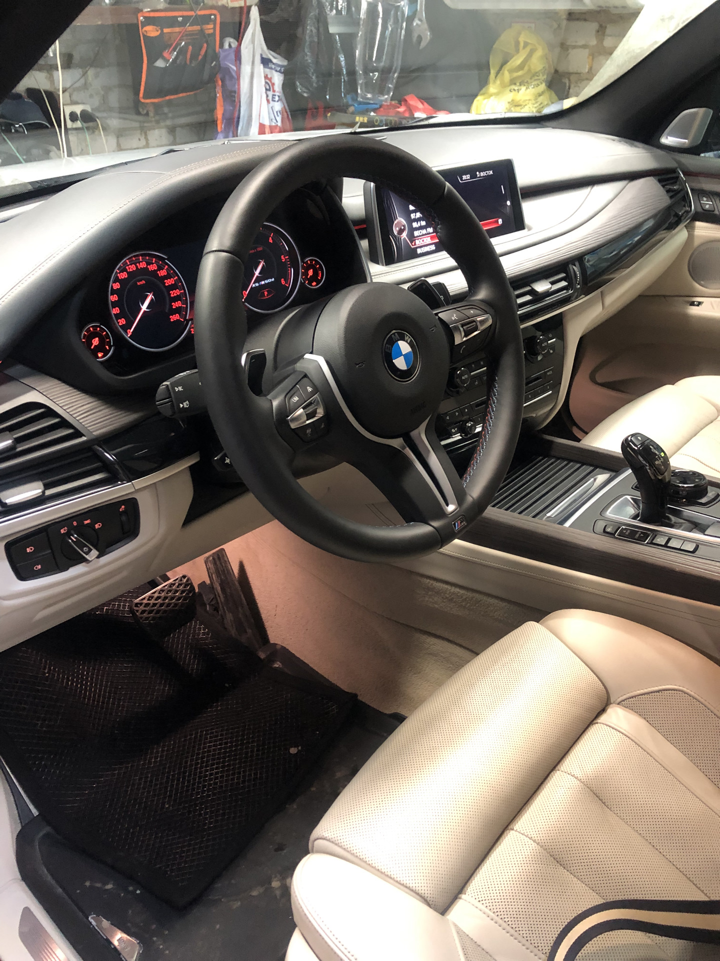 BMW x5 f15 руль