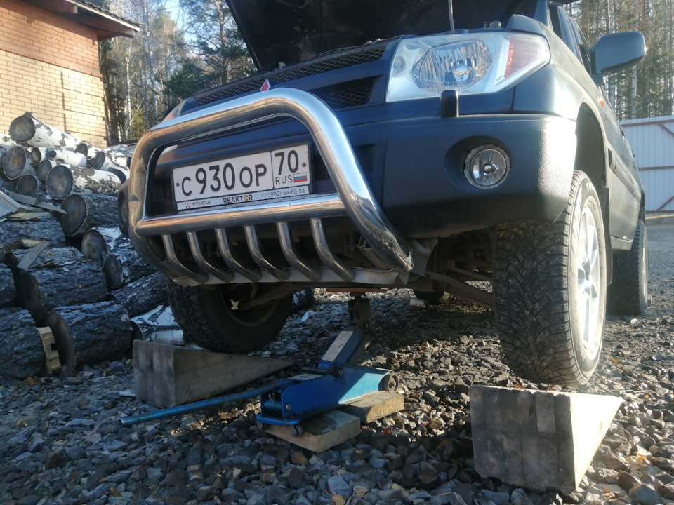 Замена масло в ГУР — Mitsubishi Pajero Pinin, 2 л, 2003 года | плановое ...