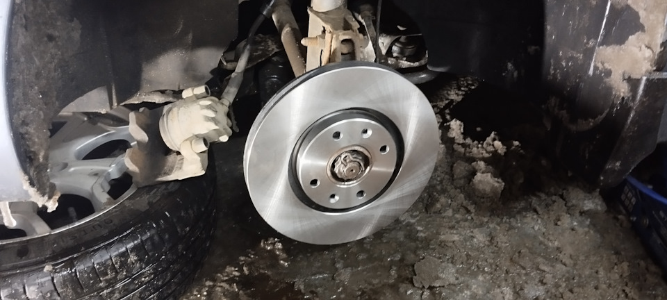 Устраняем биение в руль при торможение, ЗАМЕНА ТОРМОЗНЫЕ ДИСКИ MARSHALL ...