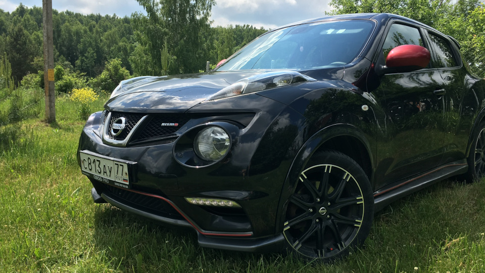 nissan juke nismo black