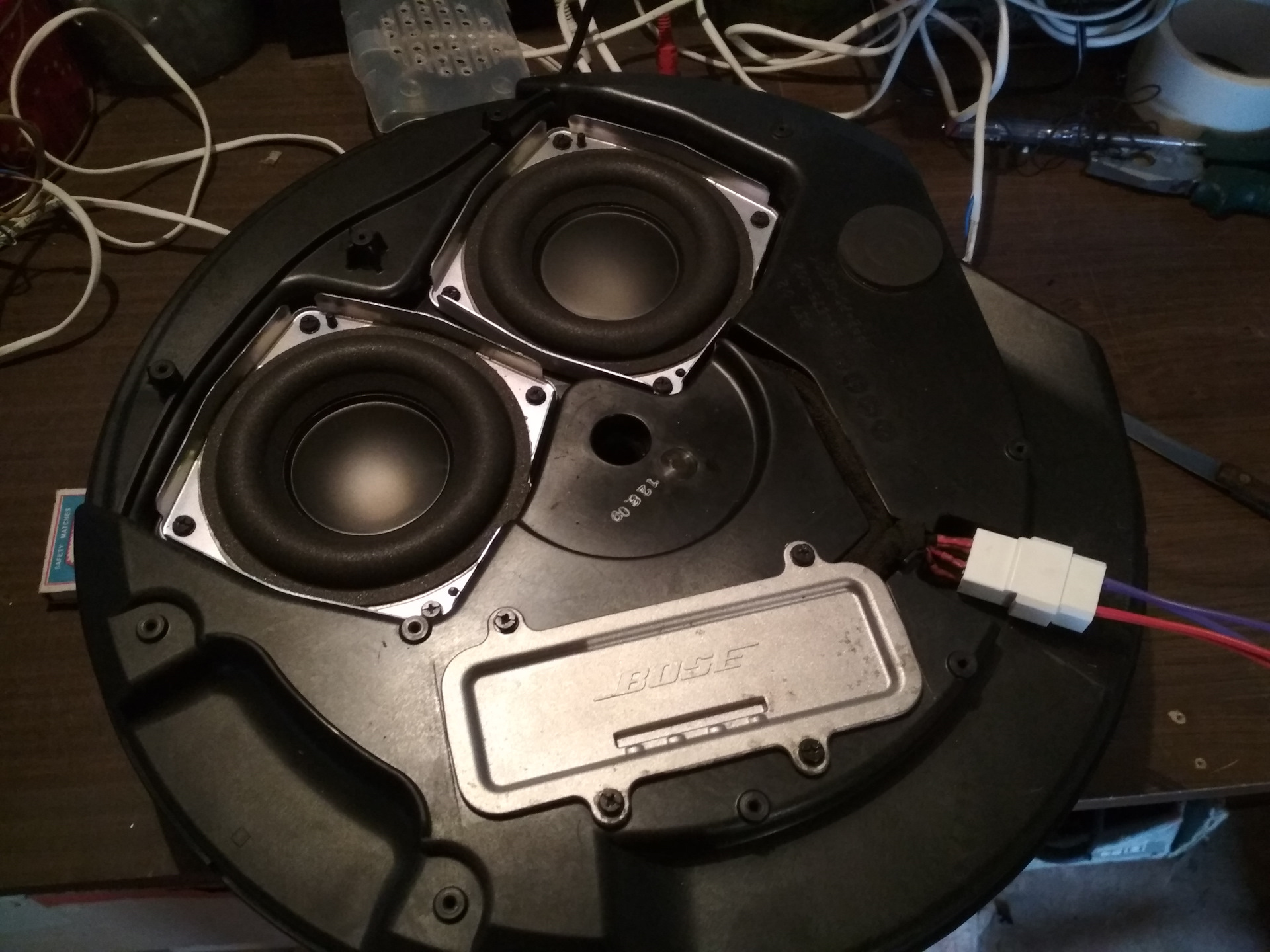 Сабвуфер в запаску — Ford Kuga (2G), 2,5 л, 2017 года | автозвук | DRIVE2