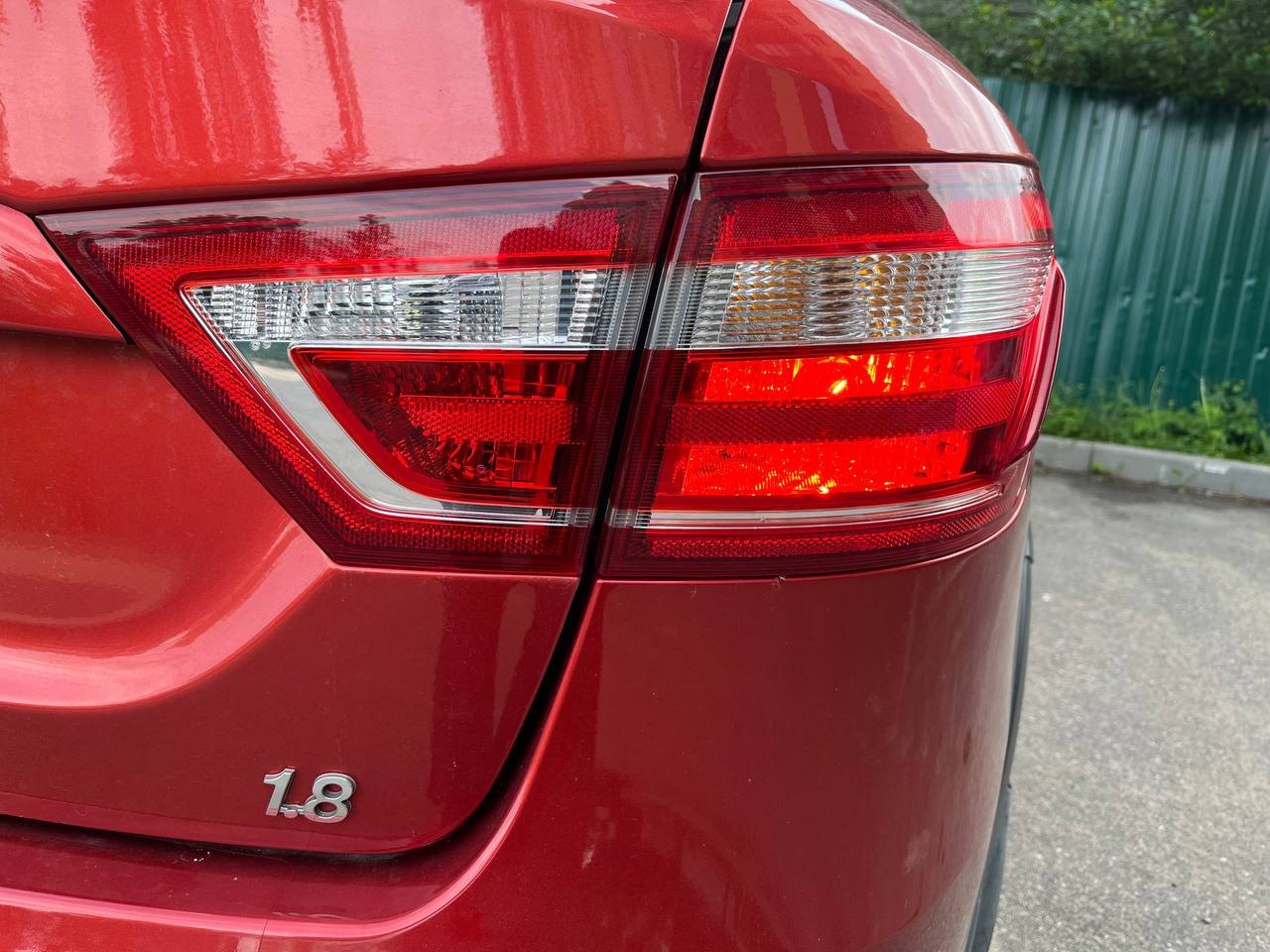 Замена лампы в заднем фонаре. Всё о лампах в Vesta/Cross/SW/SW cross ...