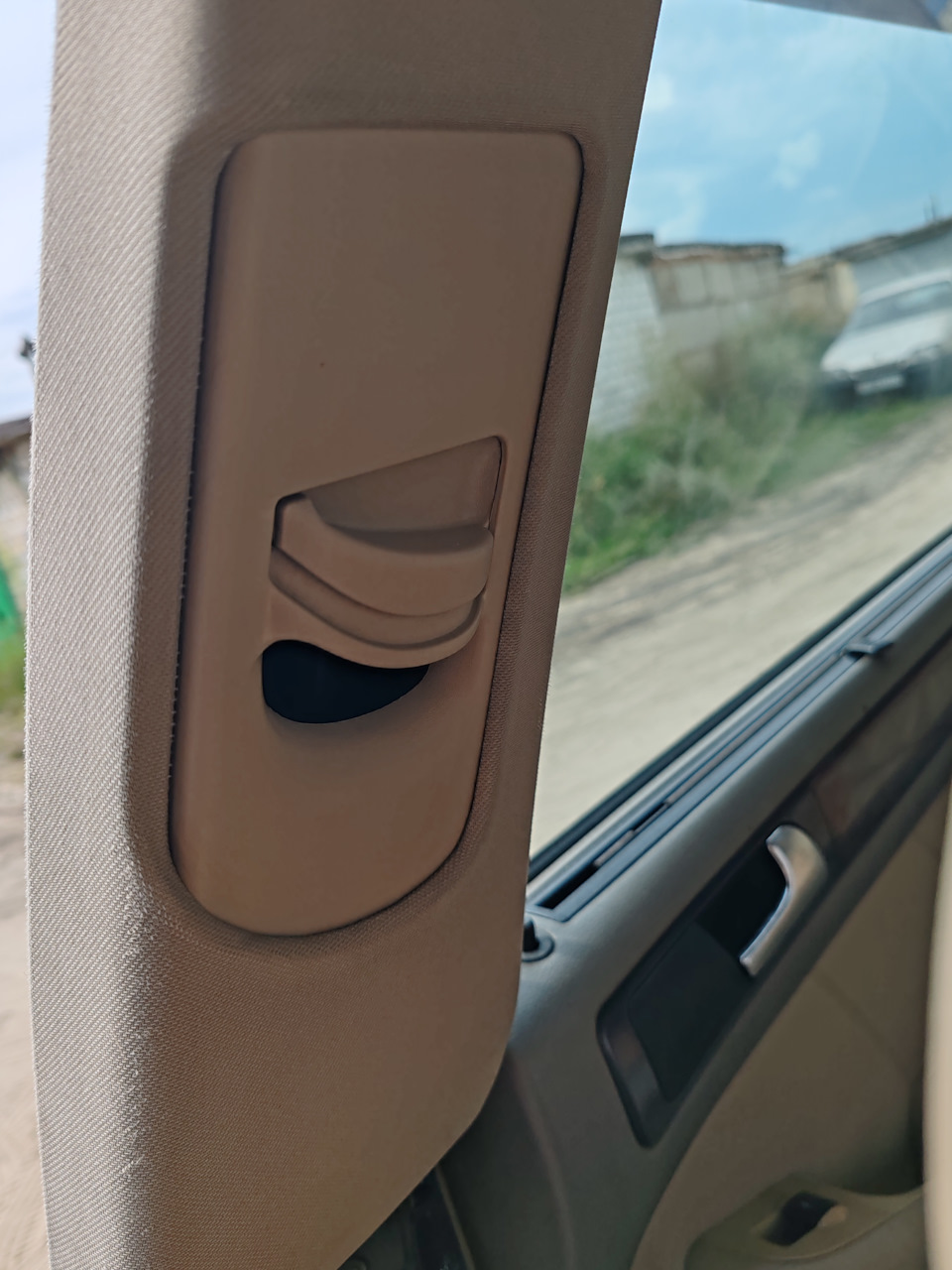 правую сторону тоже почистил — Audi A6 Avant (C5)