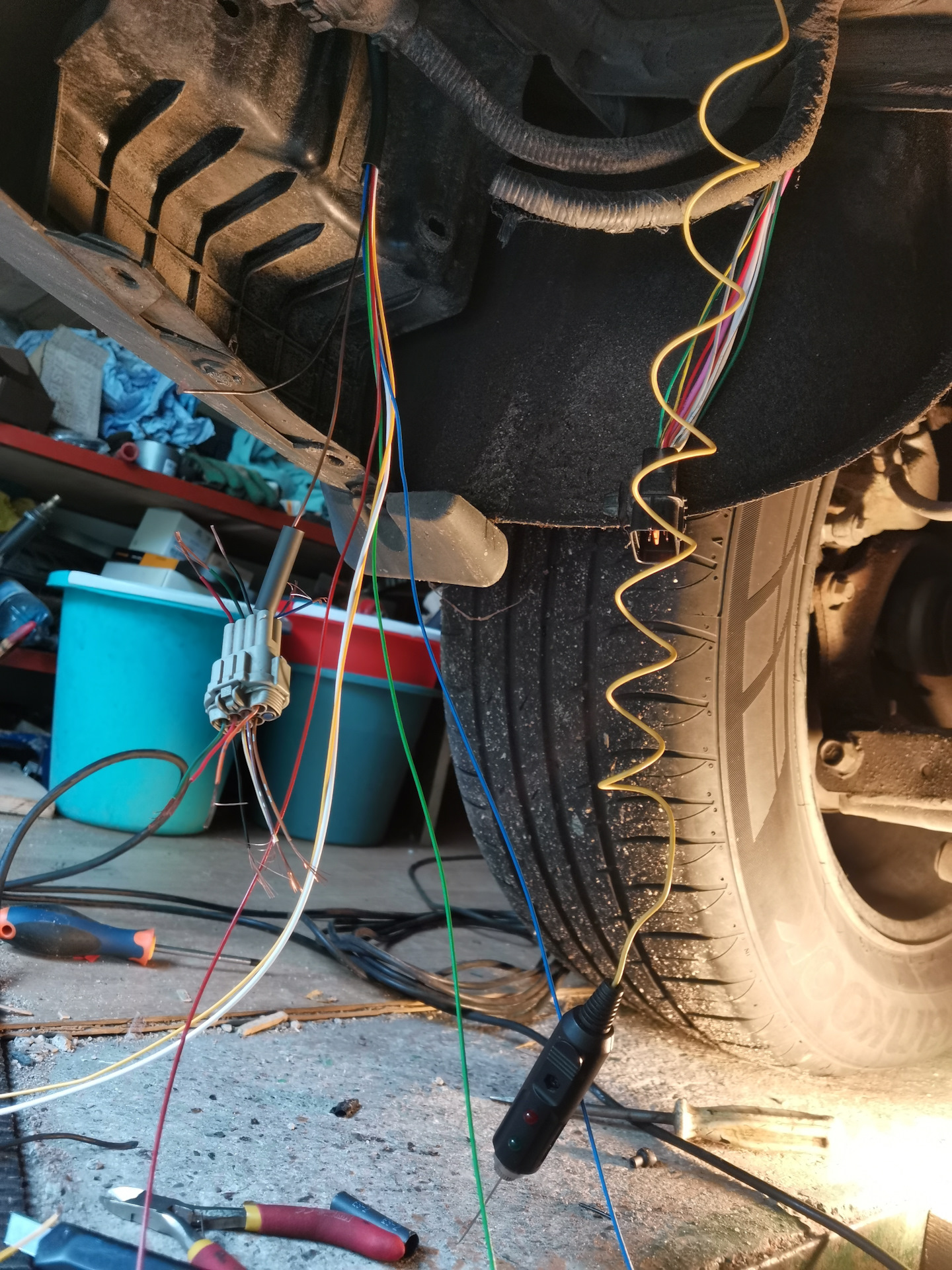 Фаркоп — подключение розетки — Hyundai Santa Fe (3G), 2,2 л, 2017 года ...