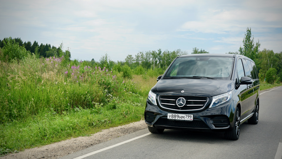 Автомобиль mercedes benz v250d