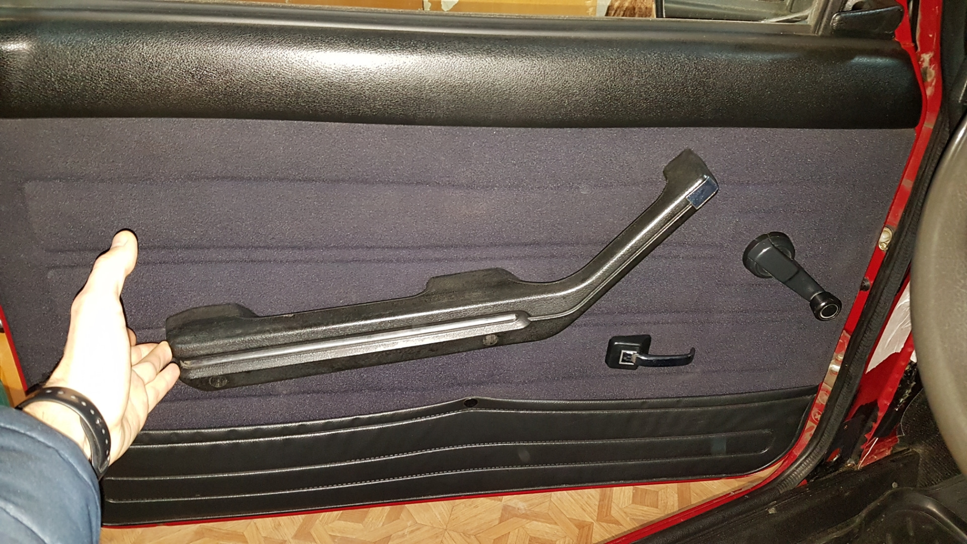 Центральный замок гранта 2014. Как установить лады. Как установить лады. Крепление багажника на гранту седан. Как установить лады.