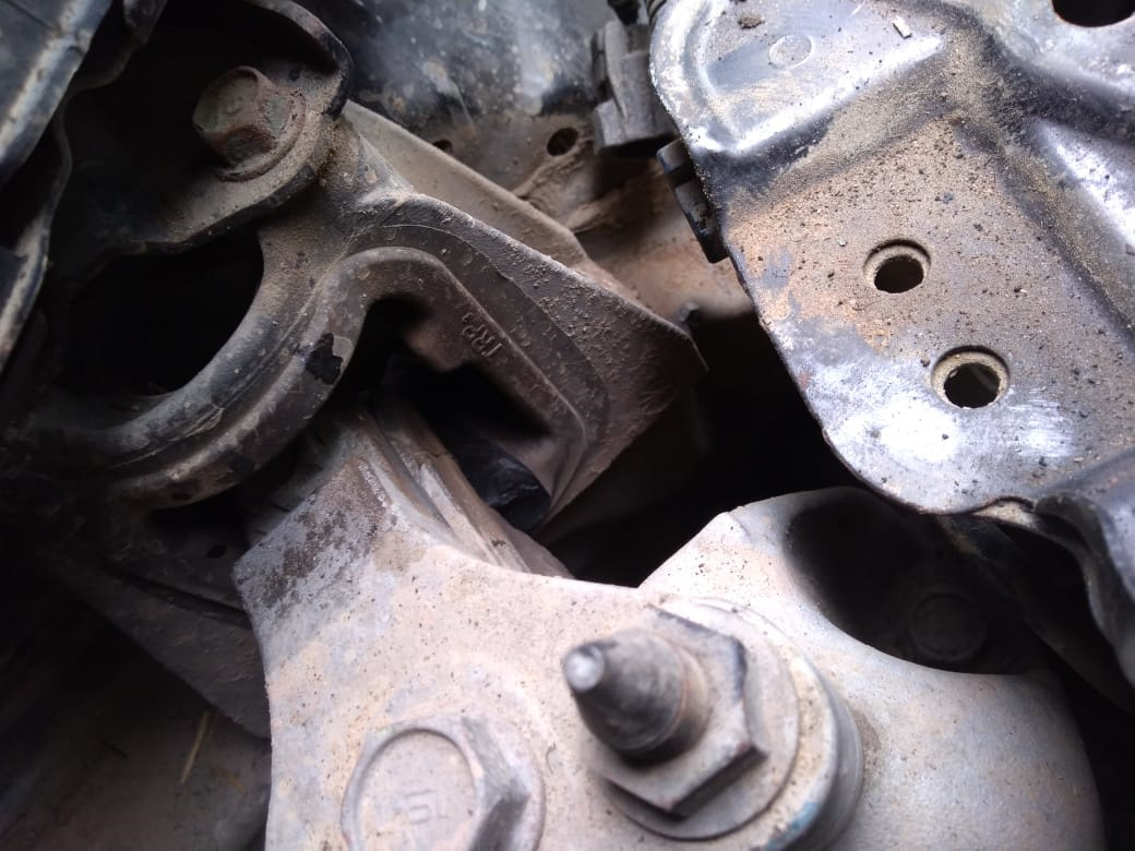 ДТП, заменяемость запчастей левый и правый руль, поиск запчастей ...