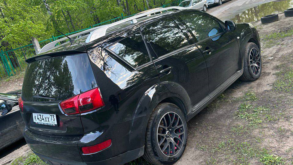 Peugeot 4007 2.4 бензиновый 2008 | Бешеный Сарай на DRIVE2