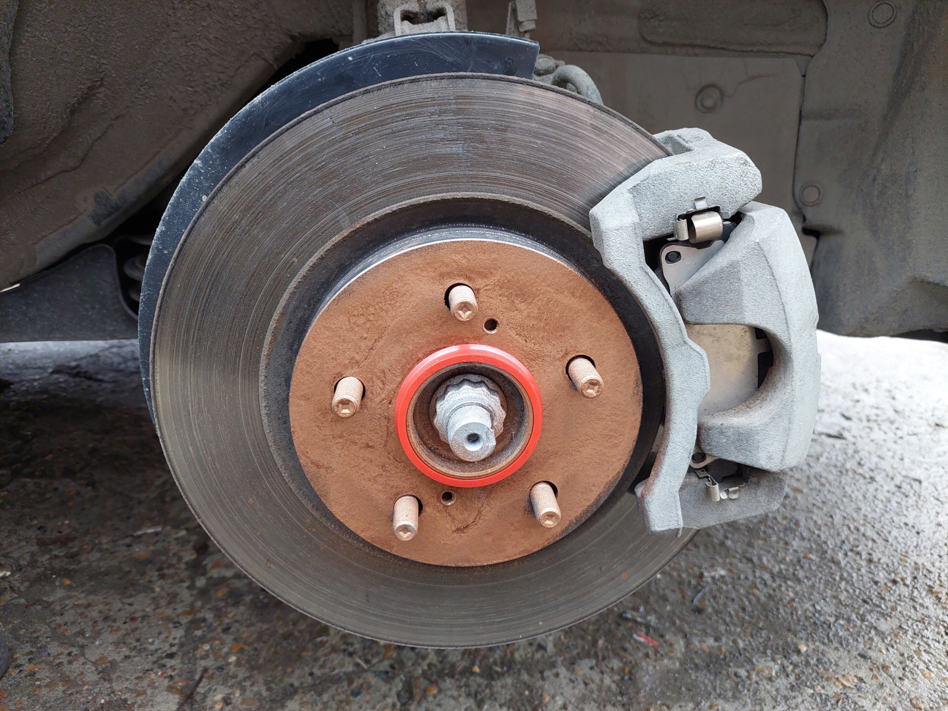 Прописка датчиков давления в шинах с али — Toyota RAV4 (5G), 2 л, 2020 ...