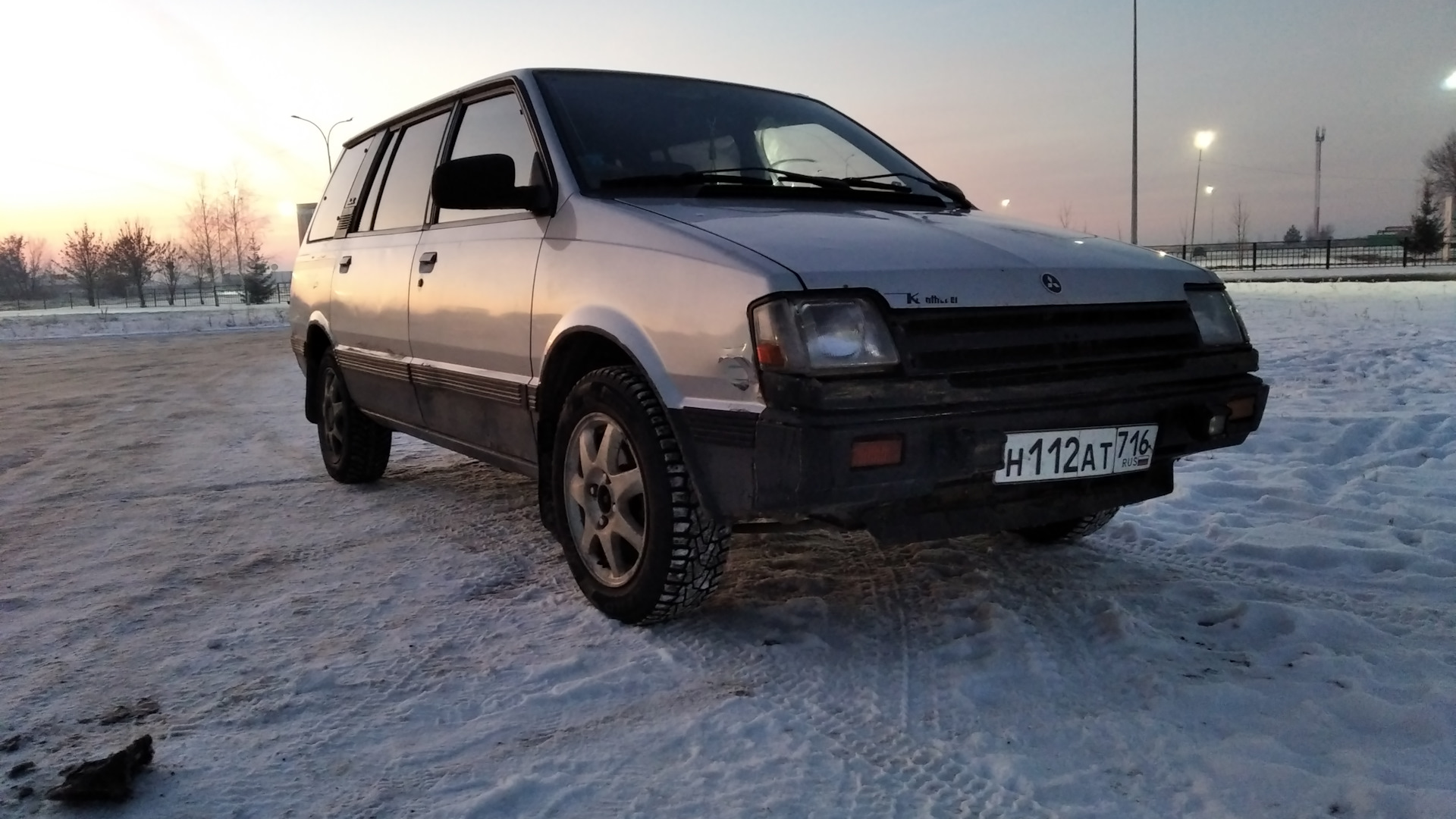 Mitsubishi Space Wagon (1G) 2.0 бензиновый 1989 | GLXi на DRIVE2