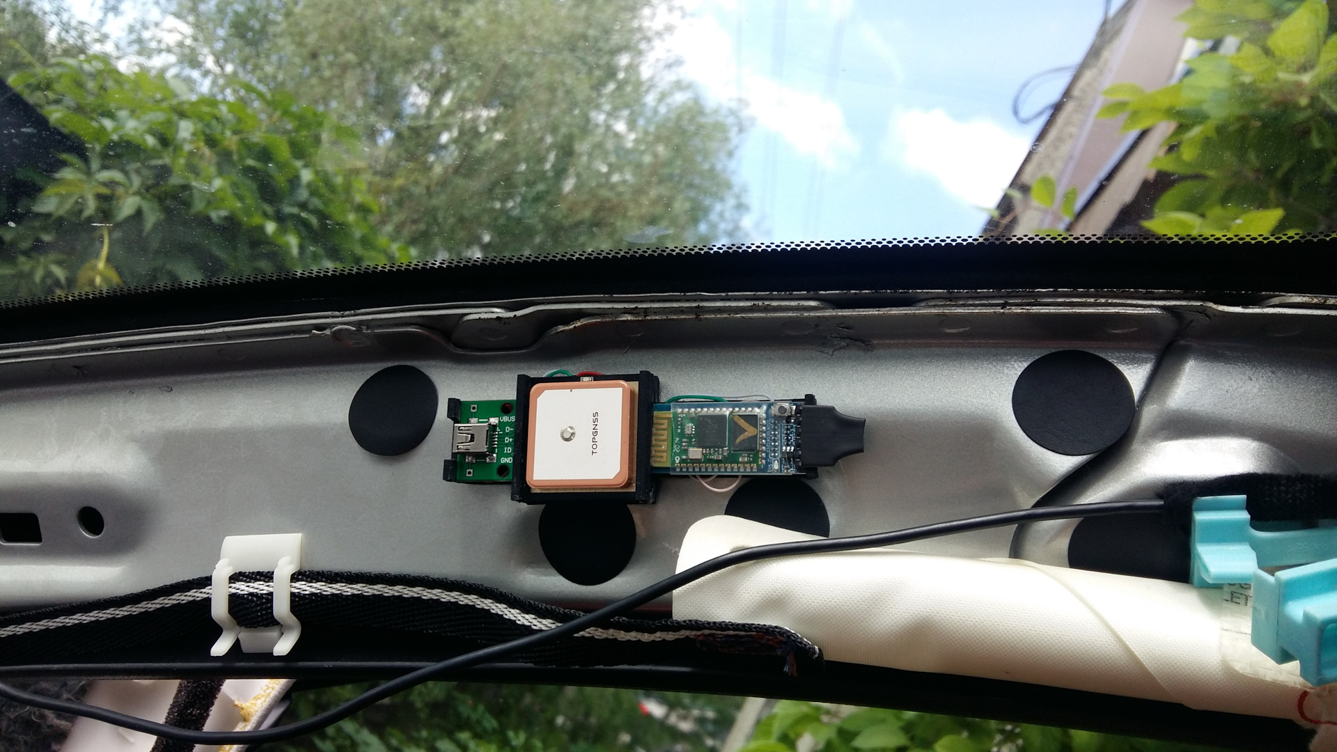 Внешний блок Bluetooth-GPS GN-801 (TOPGNSS) (10 Hz) для навигации ...