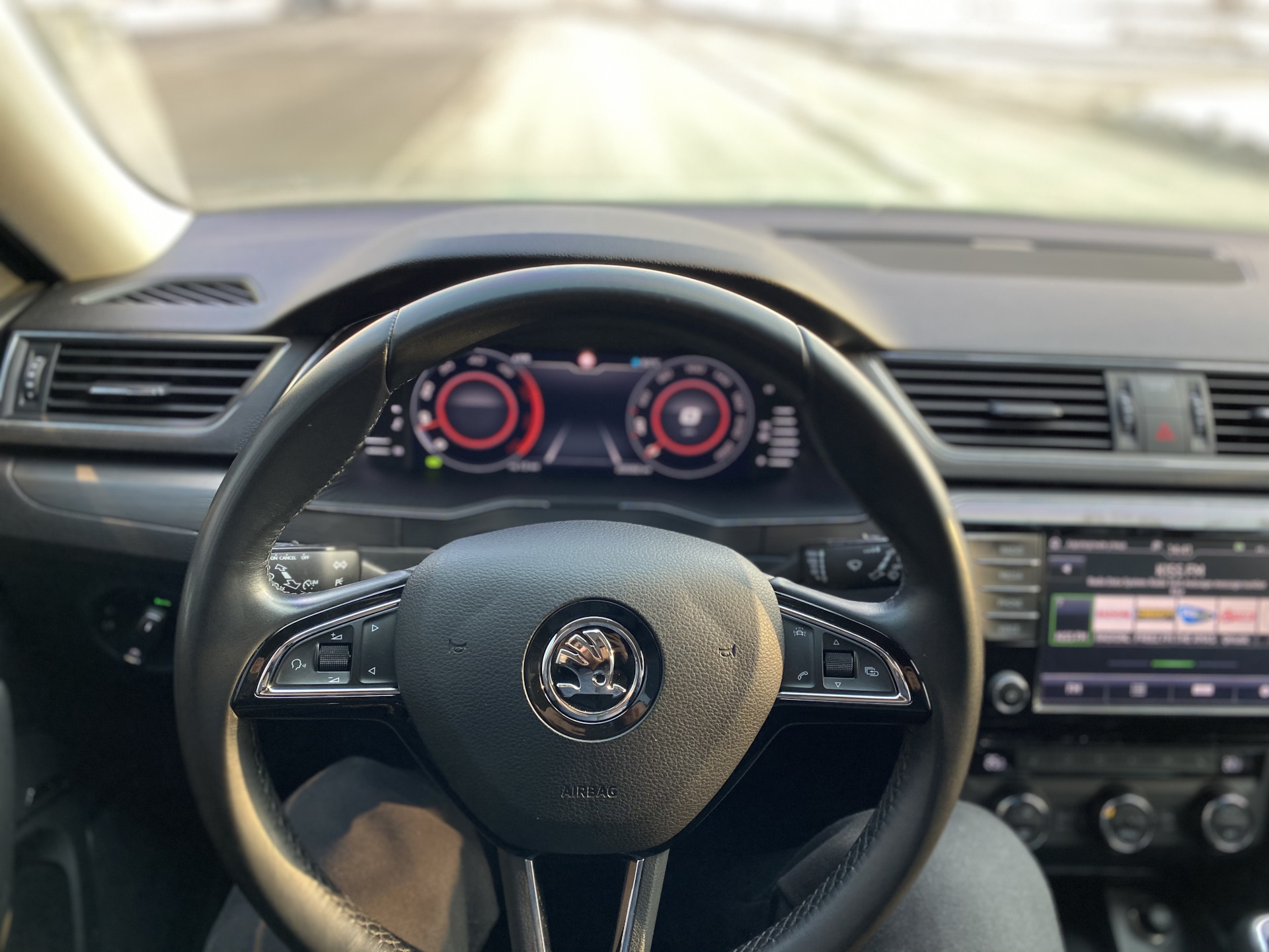 Виртуальная приборная панель Шкода Суперб — Skoda Superb Combi (Mk3), 1 ...