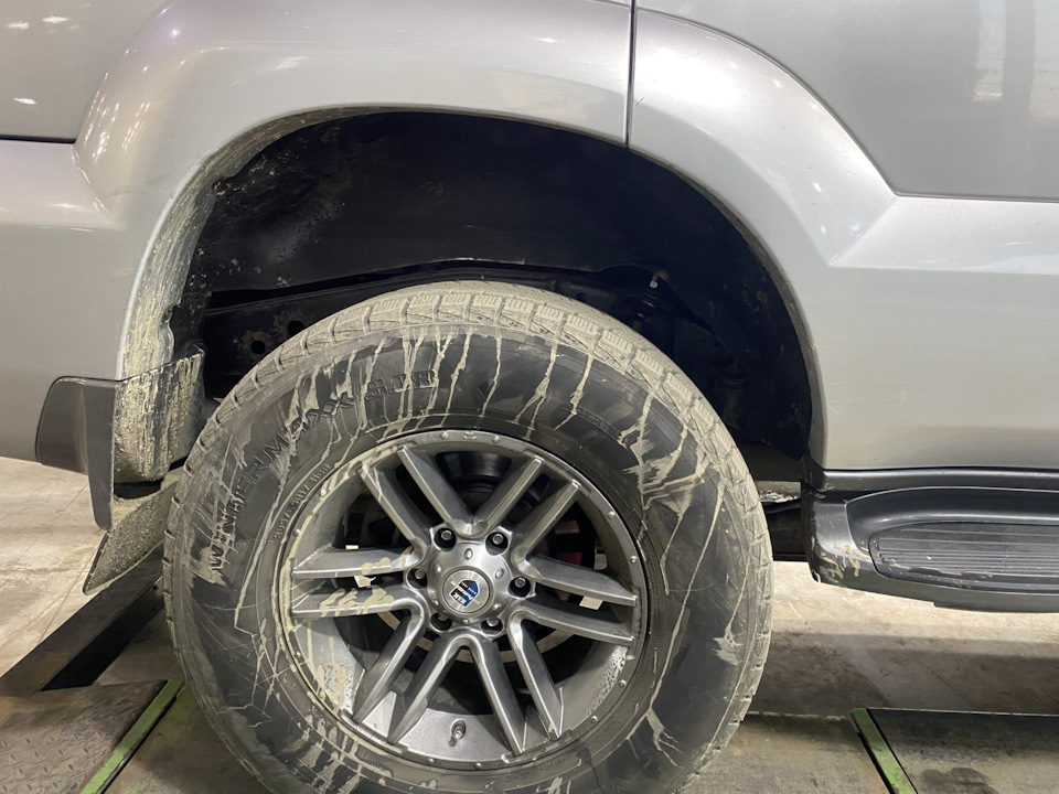 Фото в бортжурнале Toyota Land Cruiser Prado 120-series