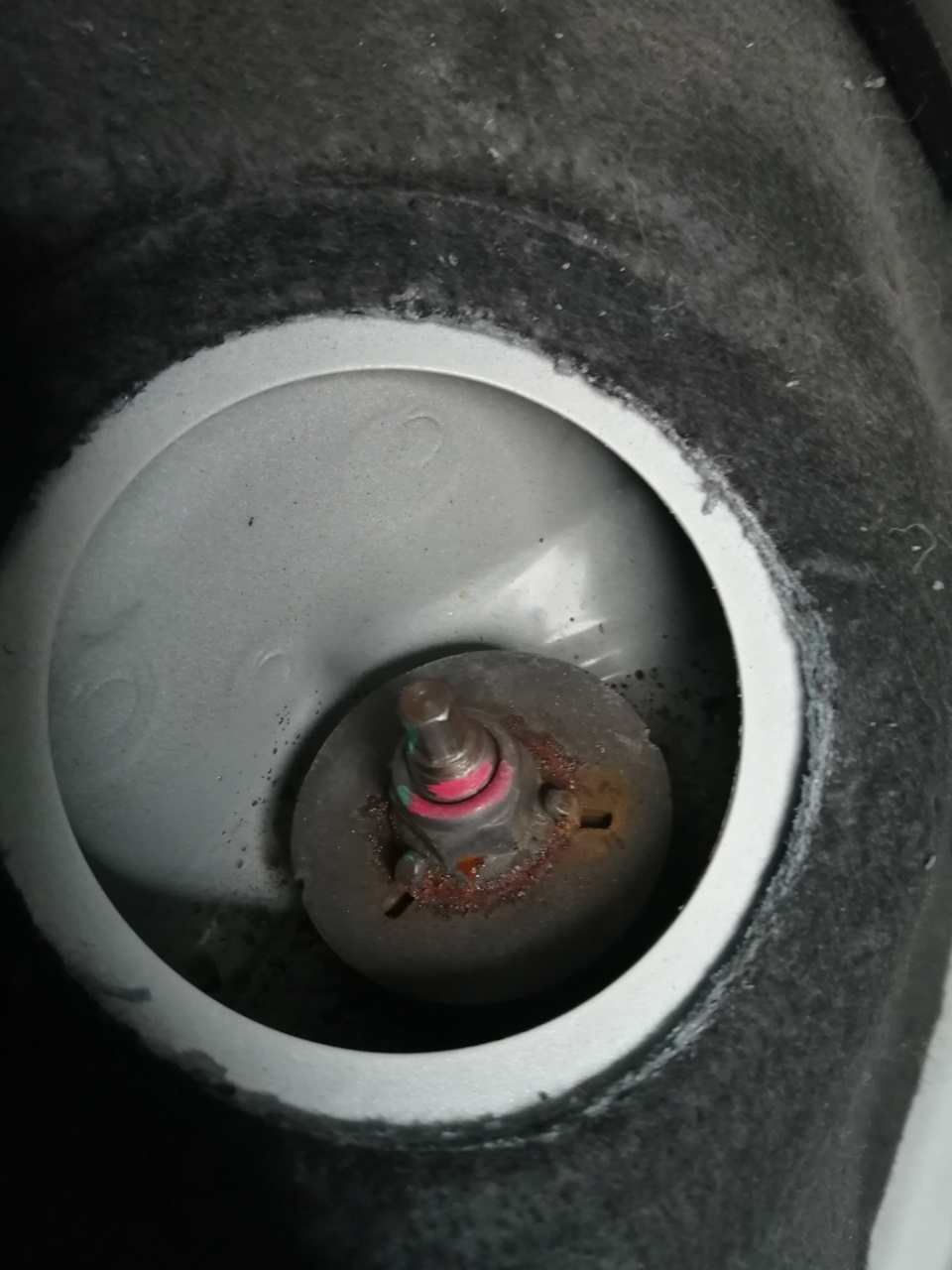 Стучит задняя подвеска. — BMW X1 (E84), 2 л, 2012 года | расходники ...