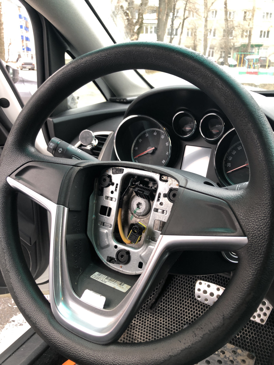 Мультируль фиат. Мультируль а4 б7. Можно ли поставить мультируль вместо обычного. Мультируль пежо 308. Мультируль кангу 2.